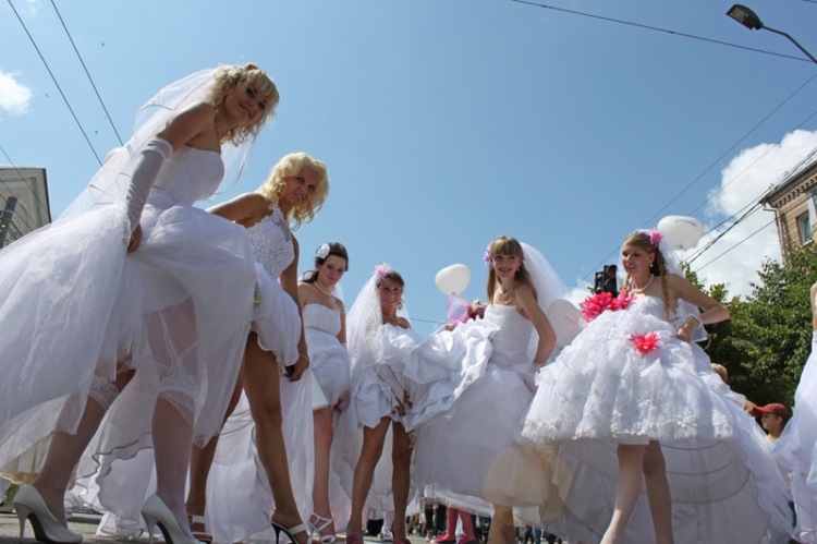 Брянск Парад Невест